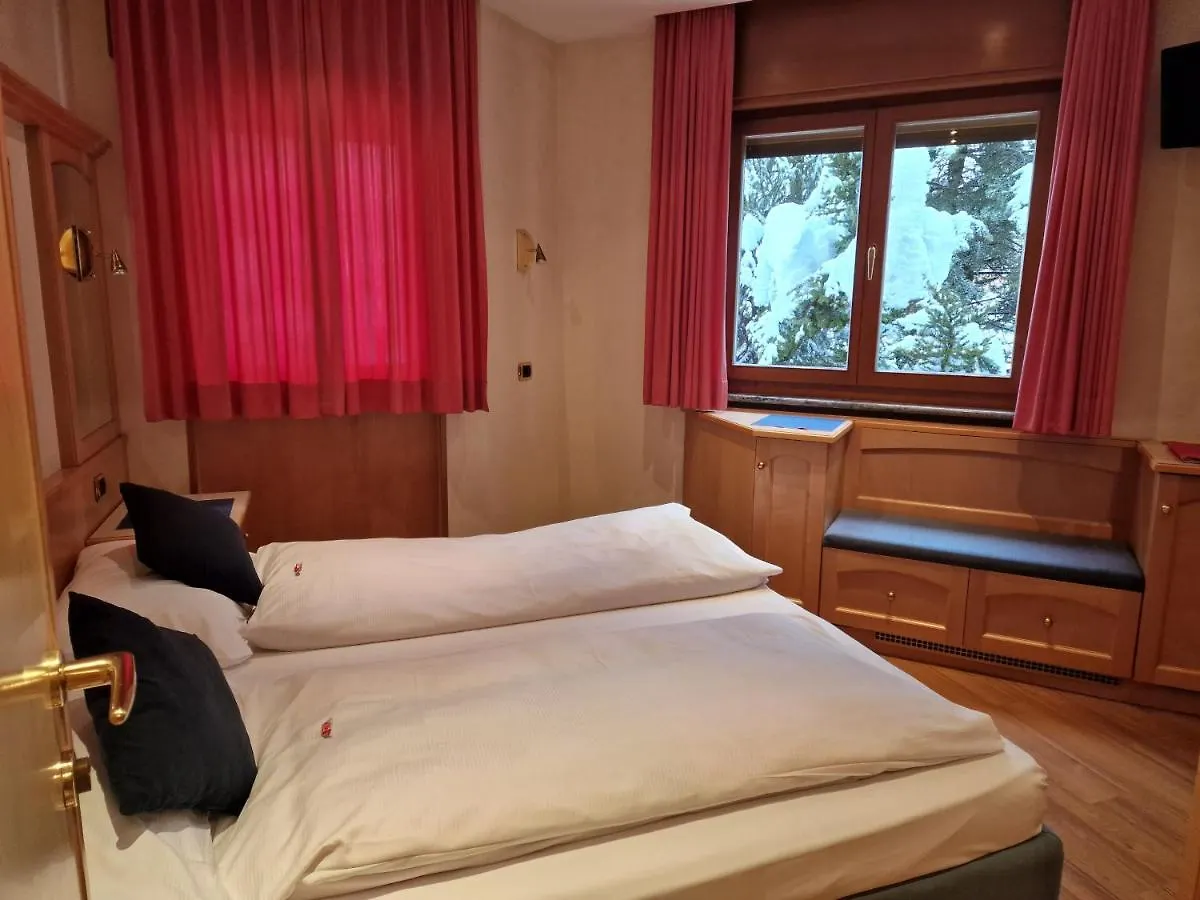 B&B Chalet Brigitte Hike & Bike Arabba