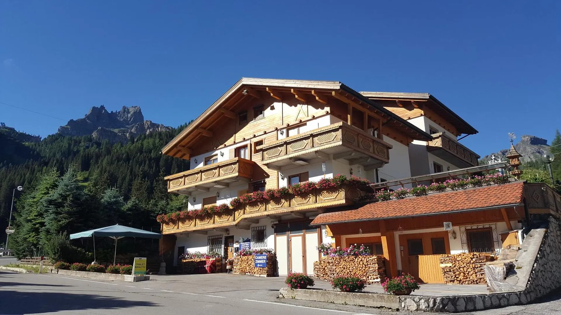 Chalet Brigitte B&B Arabba Italy