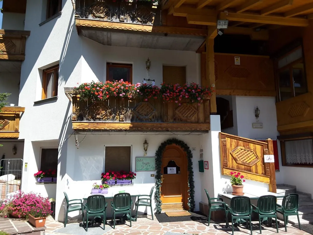 Chalet Brigitte B&B Arabba Italy