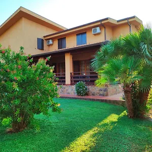 Bed & Breakfast Nuraghe Bianco